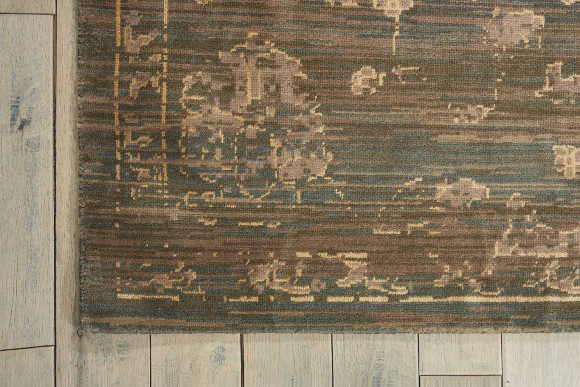 Nourison Home Silk Elements  Azure  Traditional