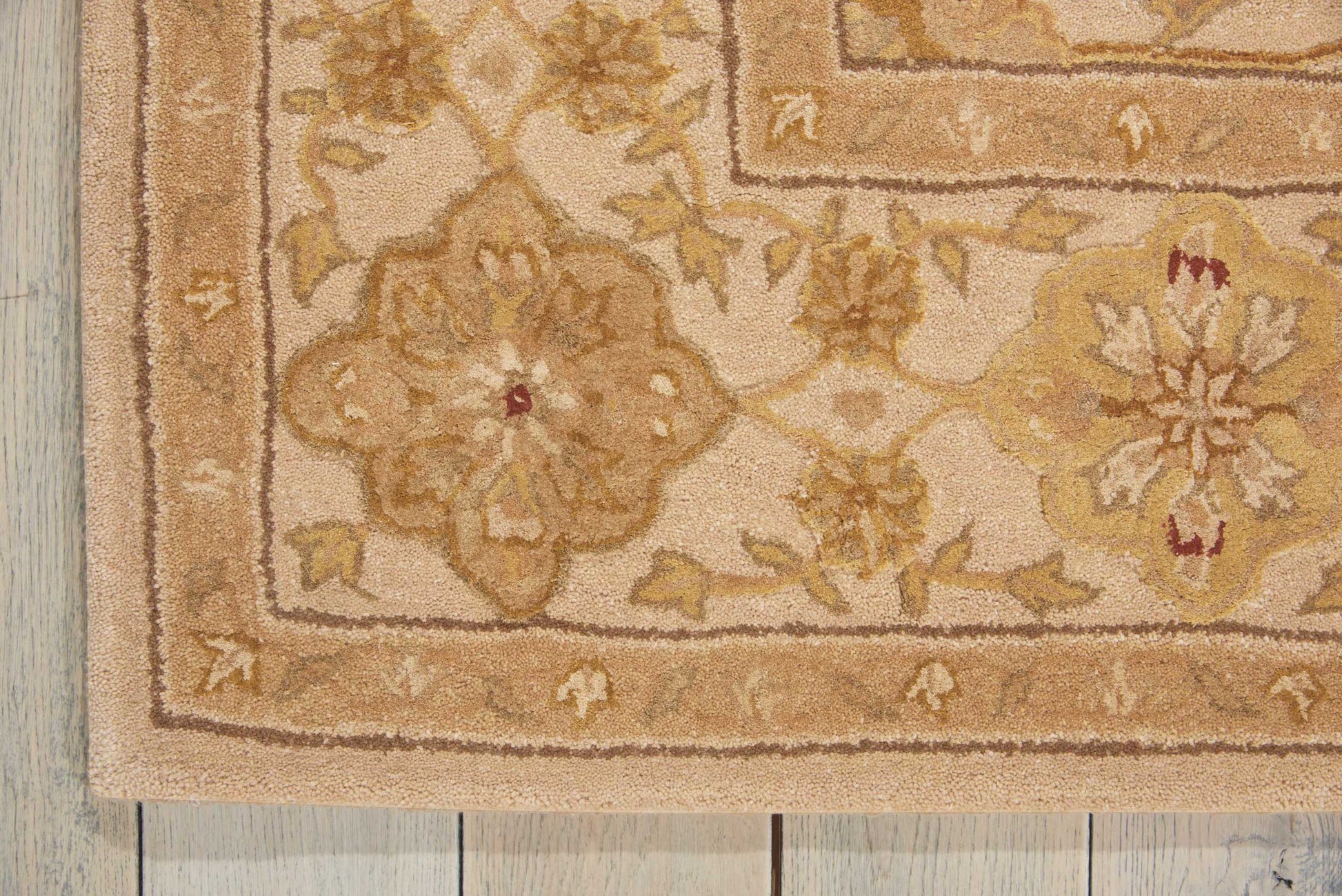 Nourison Home Nourison 3000  Beige  Traditional