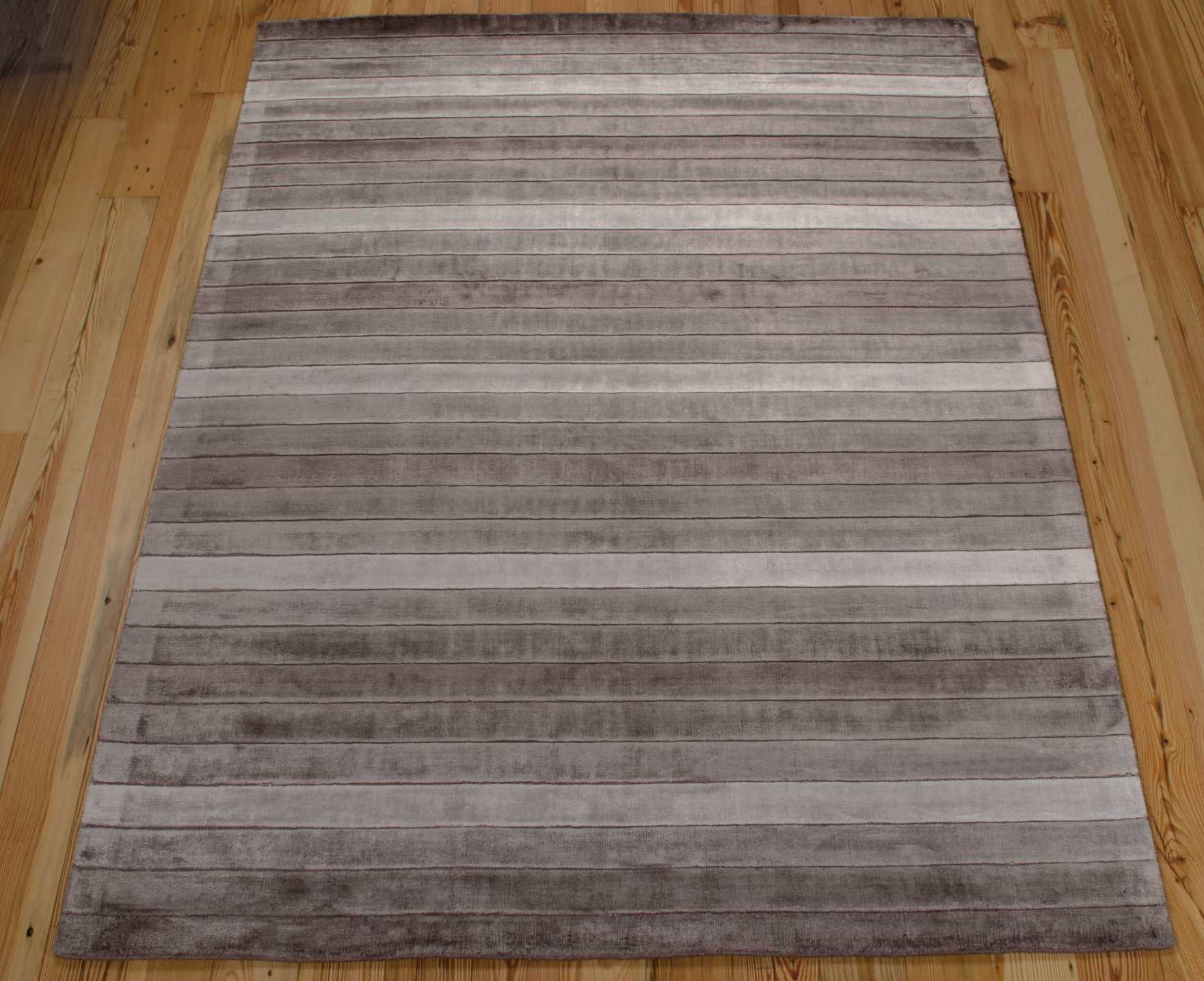 Nourison Home Aura  Amethyst  Contemporary