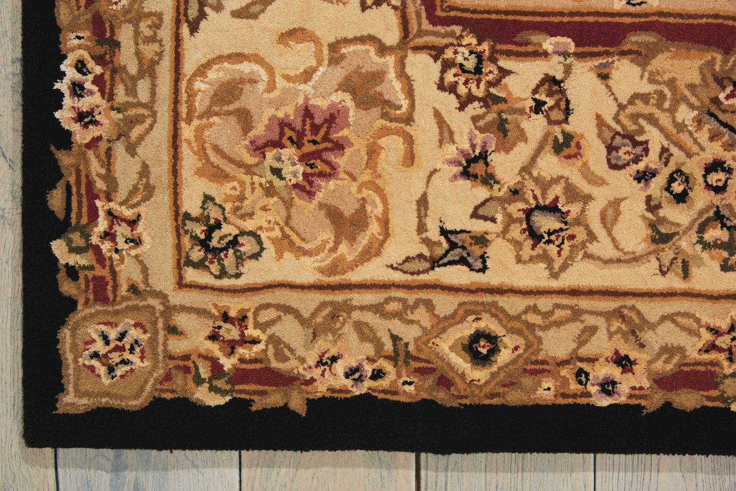 Nourison Home Nourison 2000  Black  Traditional