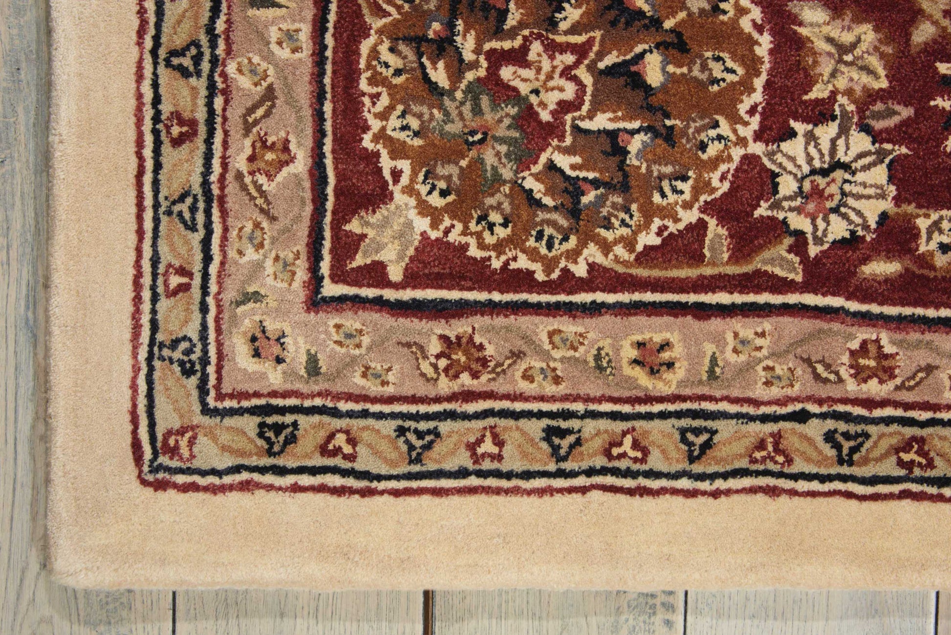 Nourison Home Nourison 2000  Ivory  Traditional