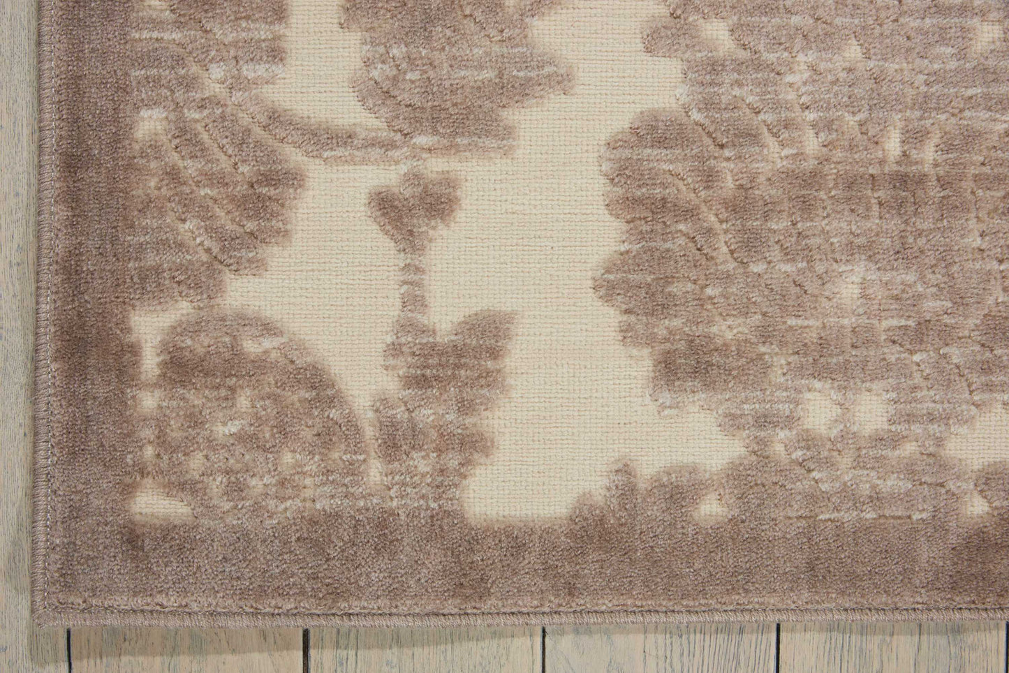 Nourison Home Graphic Illusions  Ivory Latte  Transitional