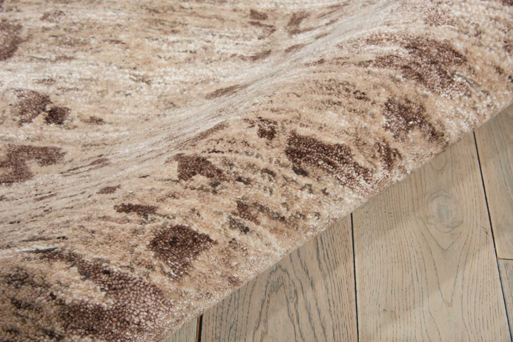 Nourison Home Gemstone  Smoky Quartz  Contemporary