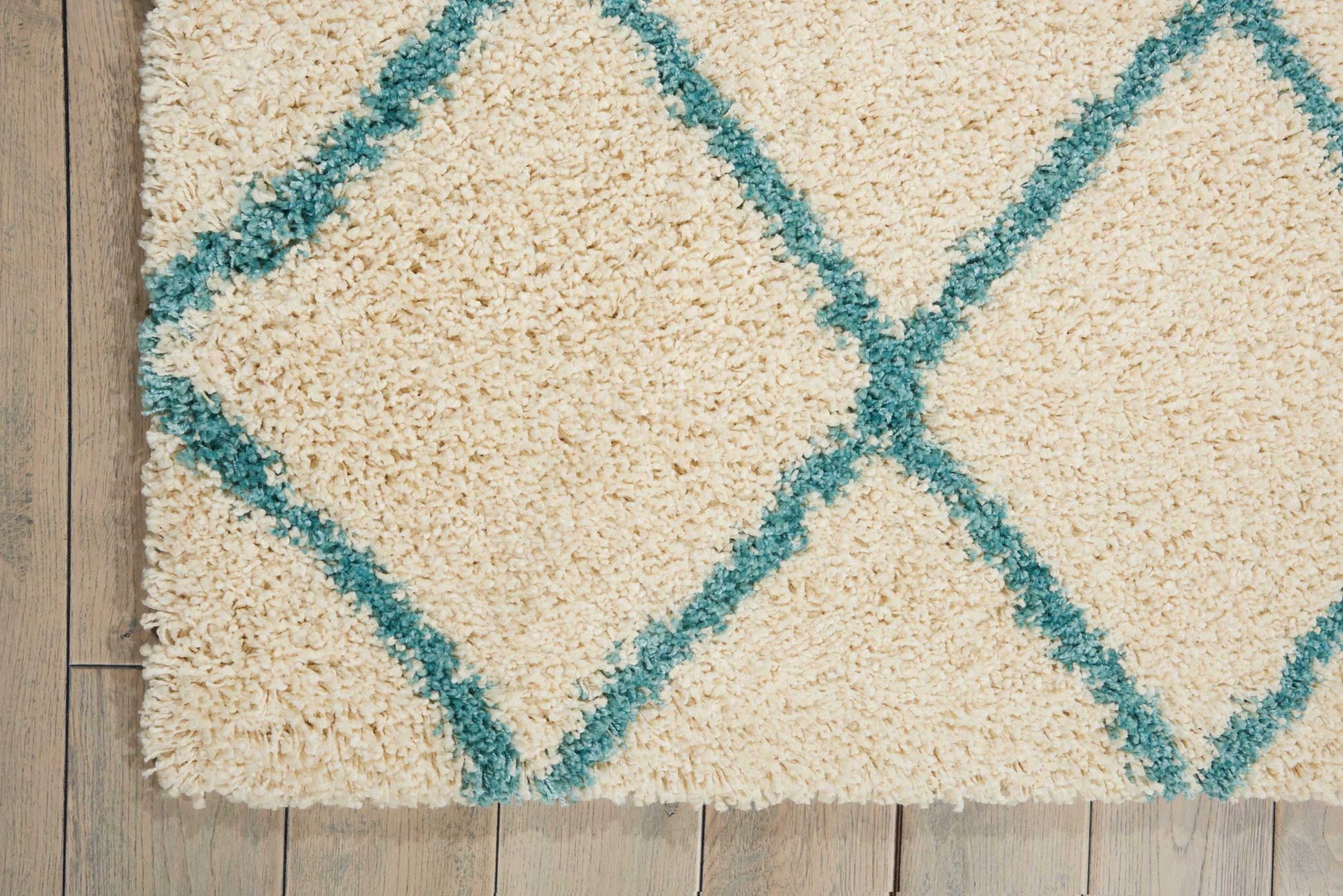 Nourison Home Brisbane  Ivory Aqua  Contemporary