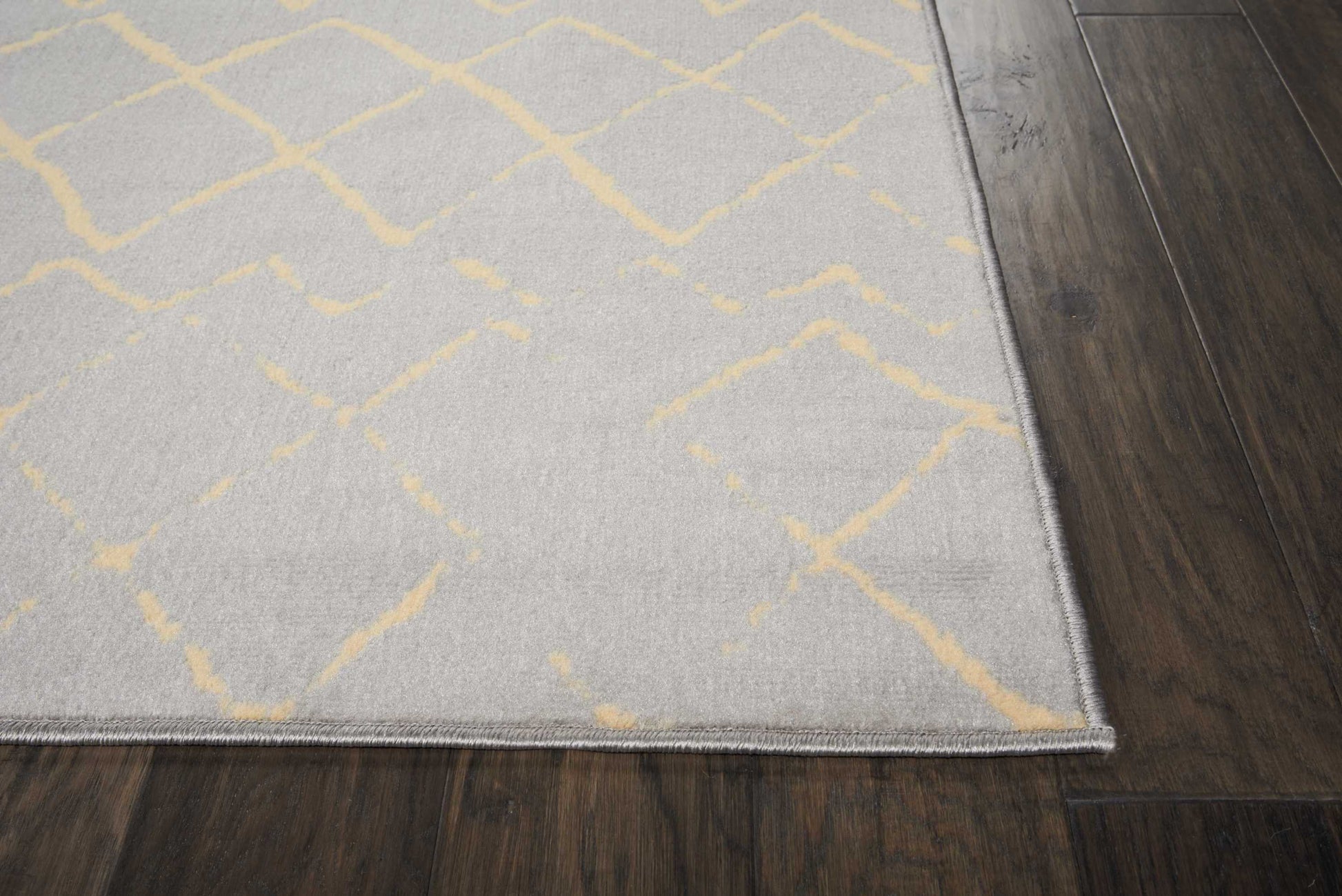 Nourison Home Grafix  Grey  Contemporary