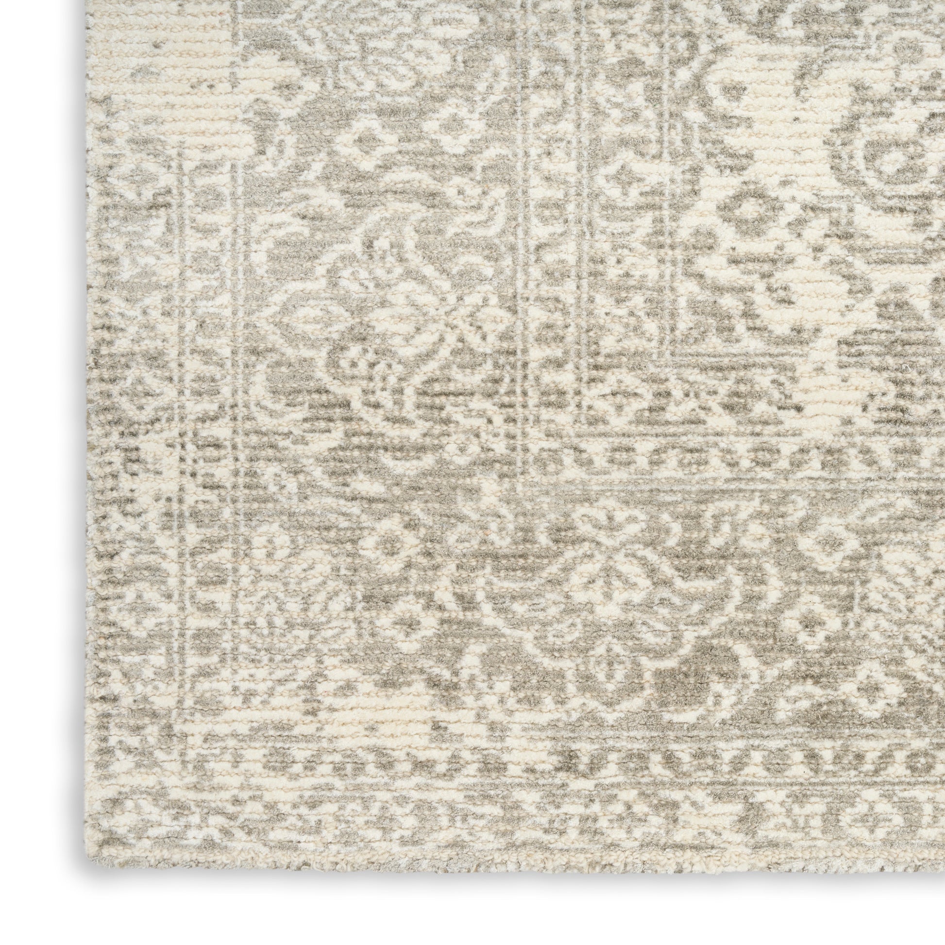 Nourison Home Azalea  Ivory Grey  Traditional