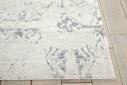 Nourison Home Silk Shadows  Sterling  Transitional