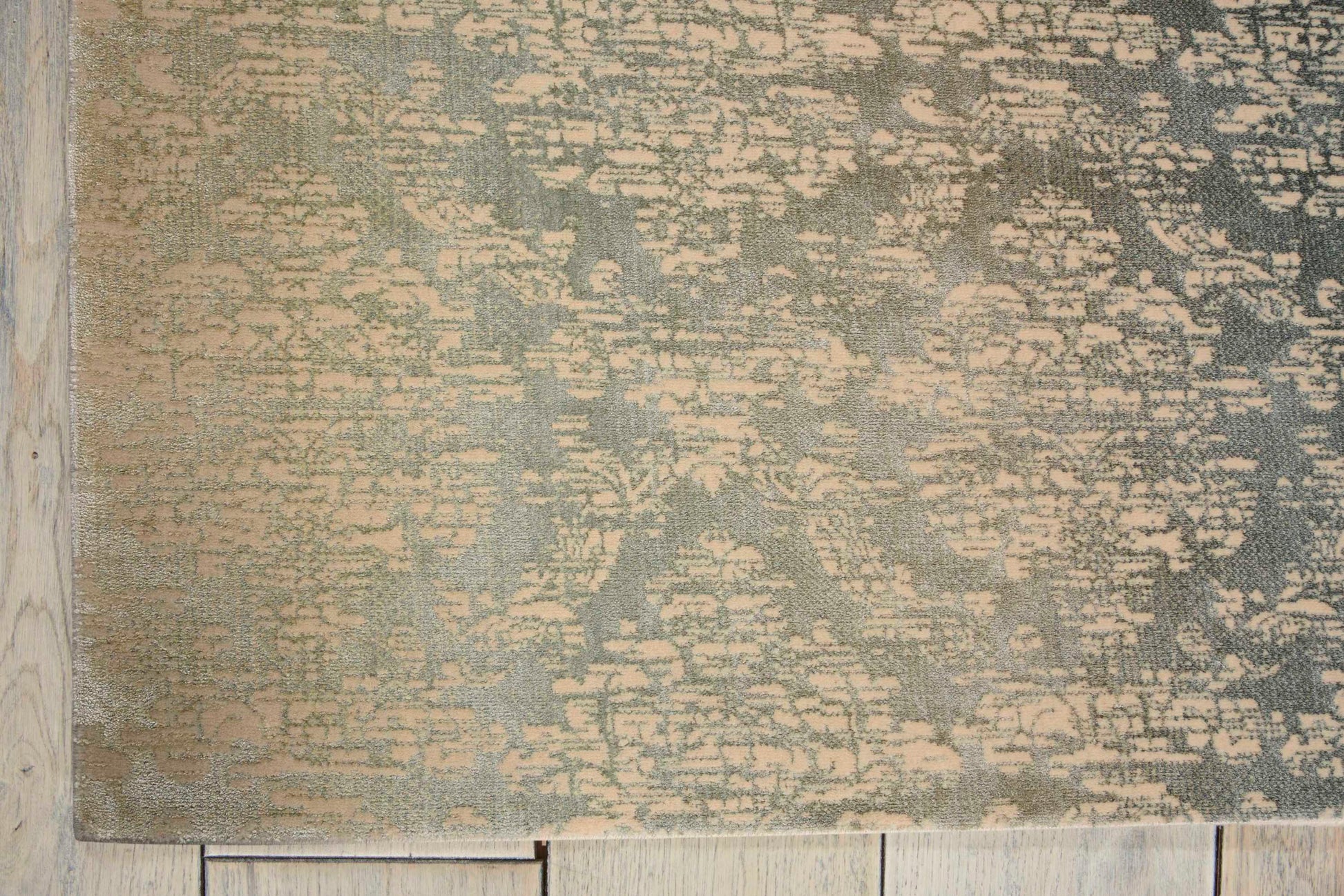 Nourison Home Luminance  Sea Mist  Transitional