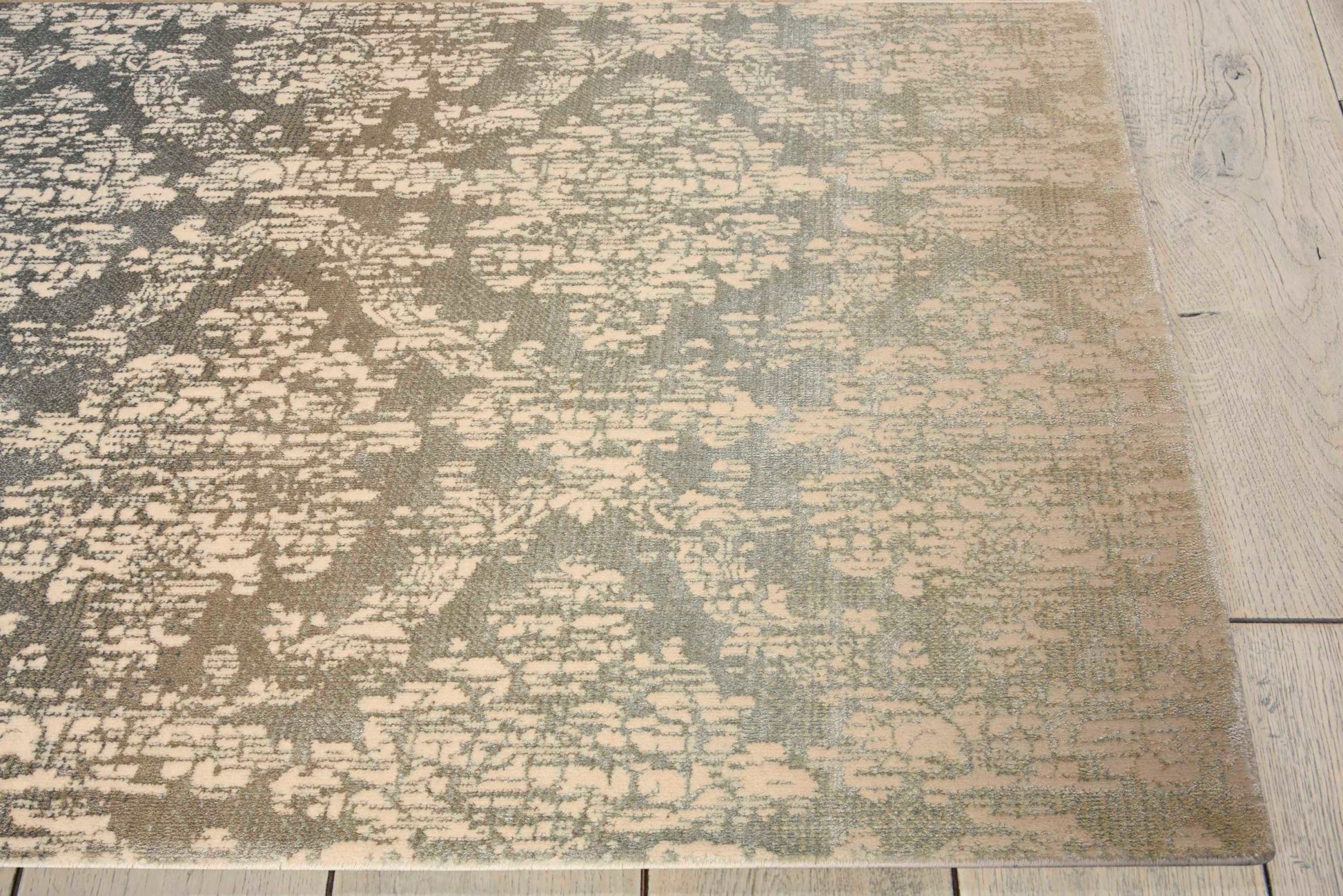 Nourison Home Luminance  Sea Mist  Transitional