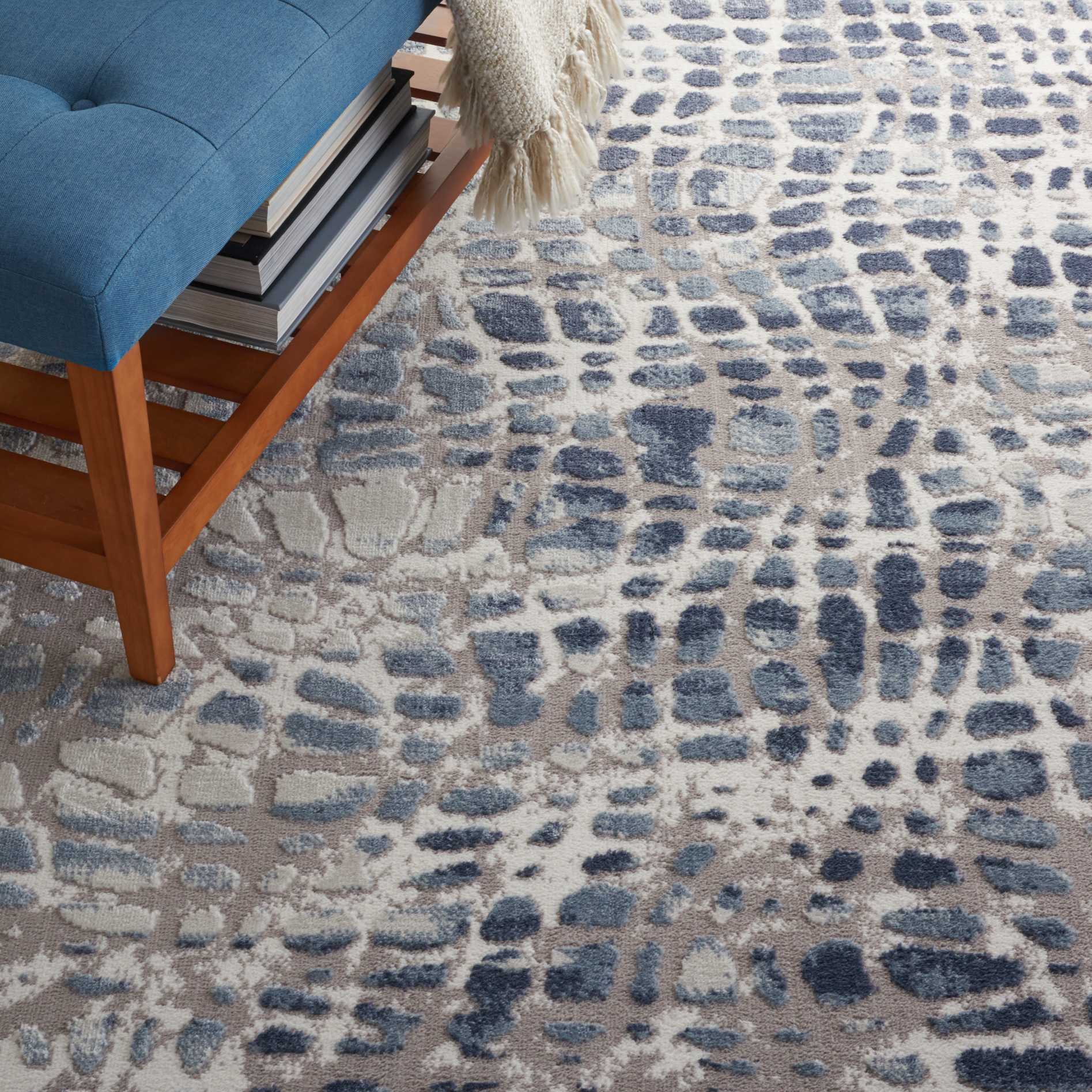 Nourison Home Urban Decor  Ivory Grey  Contemporary