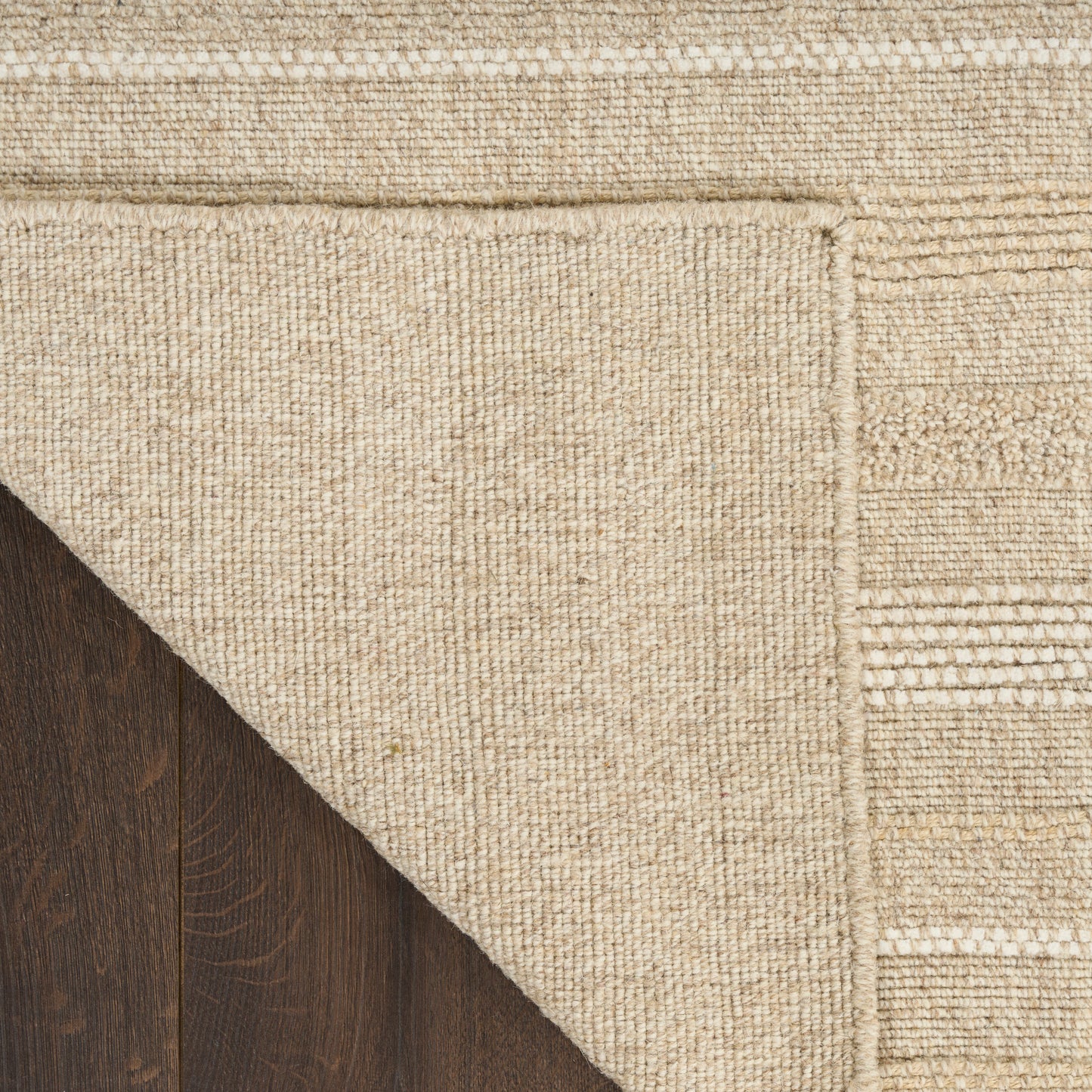 Nourison Home Embrace  Ivory Silver  Contemporary