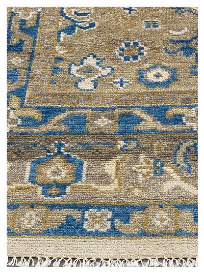 Artisan Bazaar  White   Traditional Knotted Rug