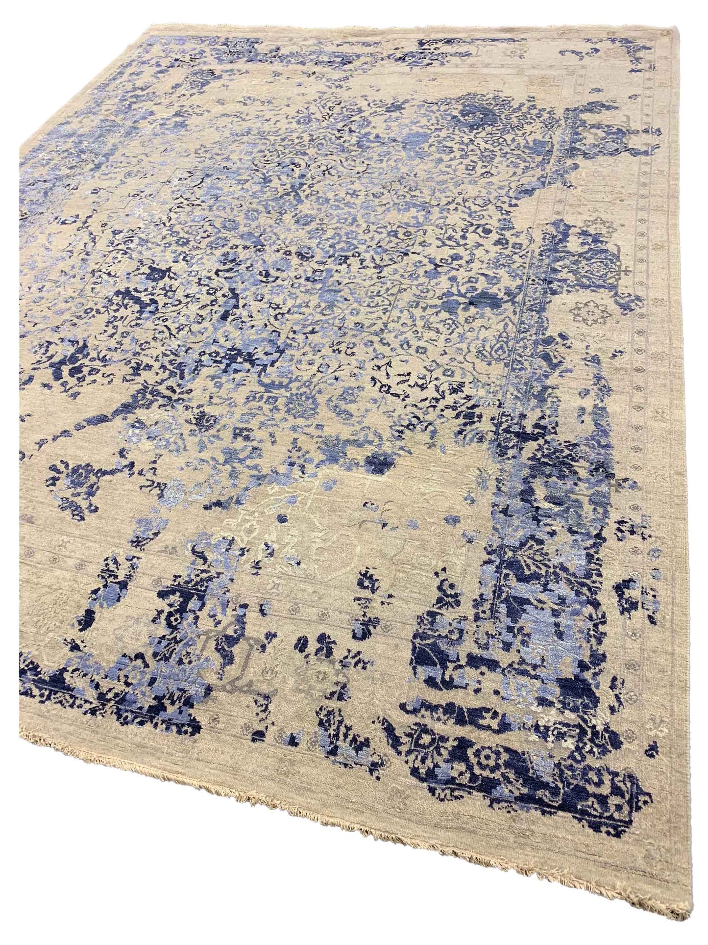 Artisan Reese  Silver InkBlue Transitional Knotted Rug