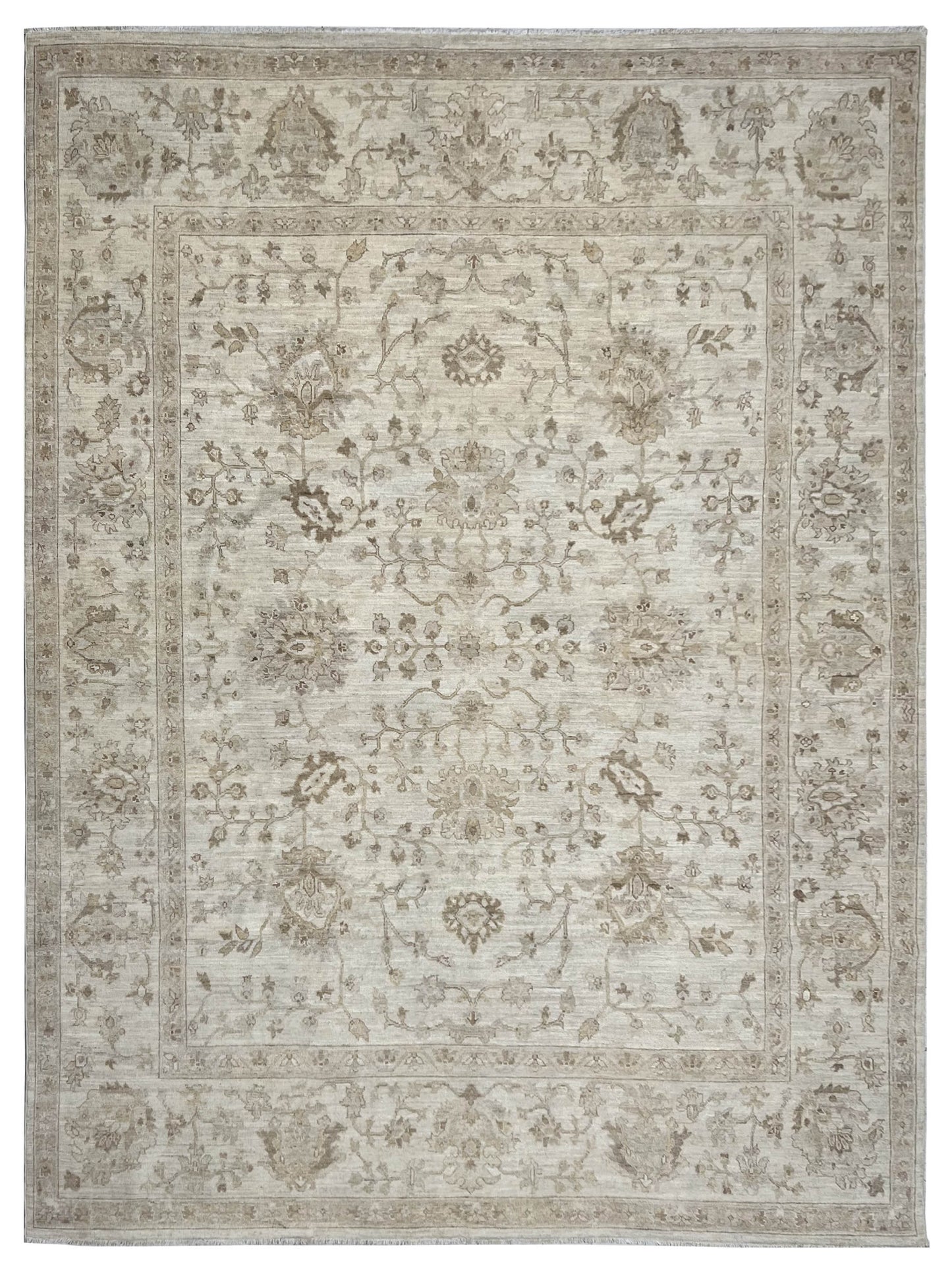 Artisan Patricia 316760 Beige Traditional Knotted Rug
