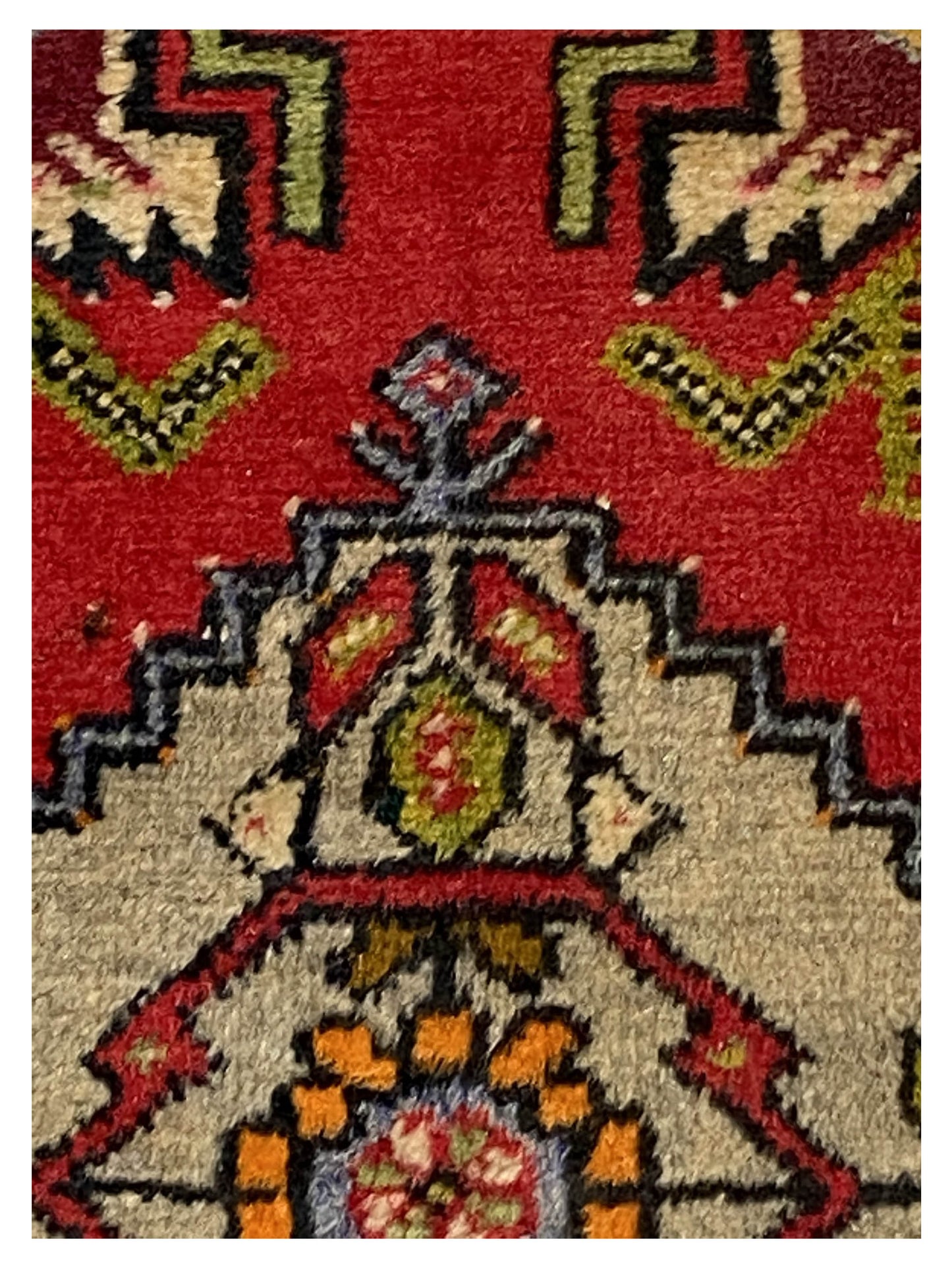 Artisan Angelina  Red  Vintage Knotted Rug