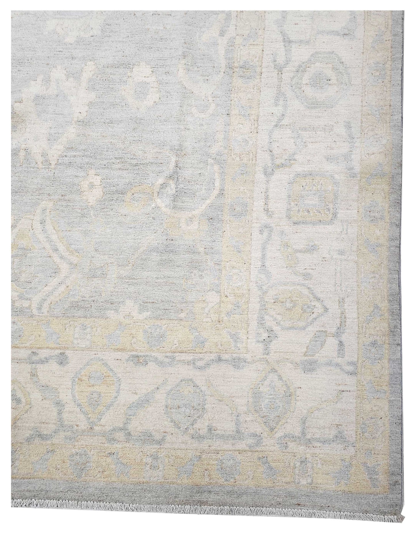 Artisan Patricia  Grey Beige Traditional Knotted Rug
