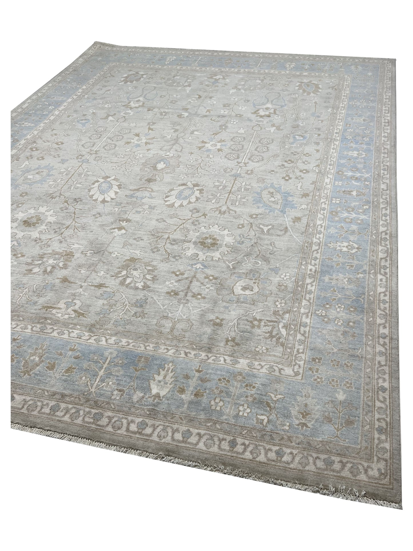 Artisan Patricia  Grey Teal Traditional Knotted Rug