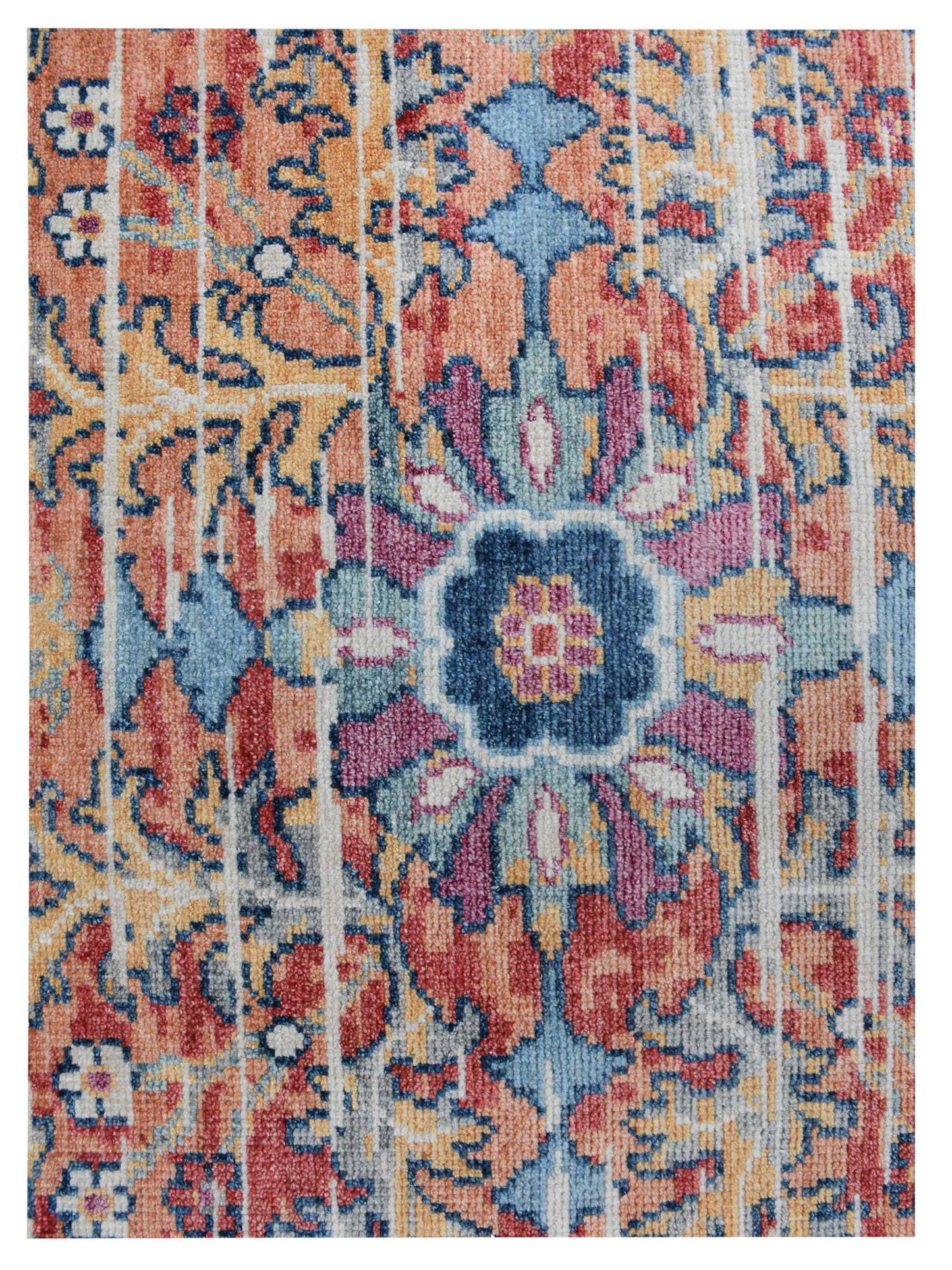 Artisan Aimee  Ivory  Traditional Knotted Rug