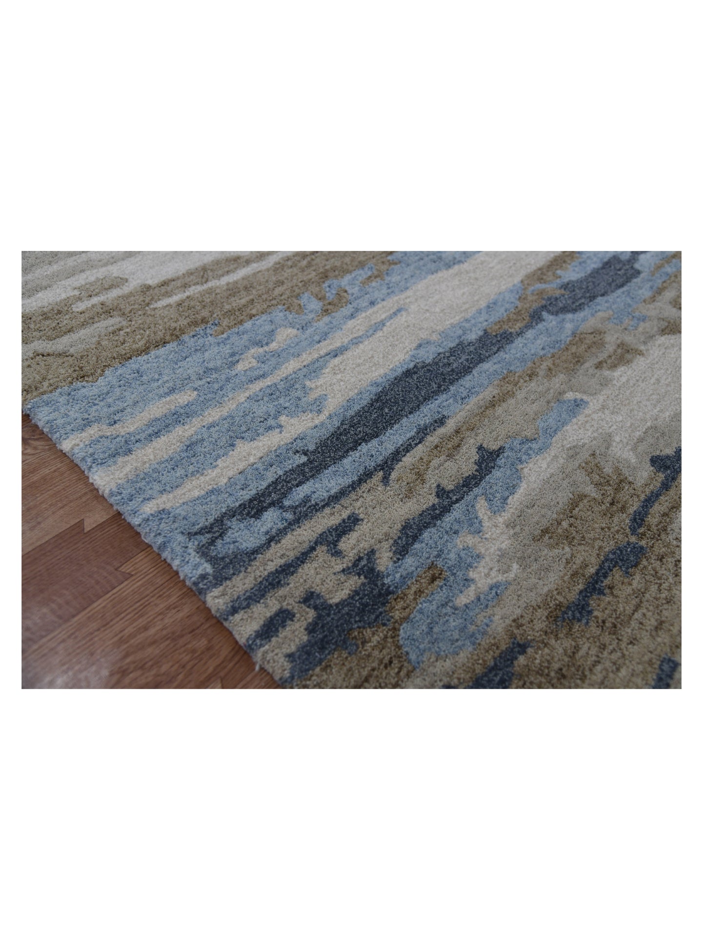 Limited ADELAIDE AD-105 WATER BLUE  Transitional Tufted Rug