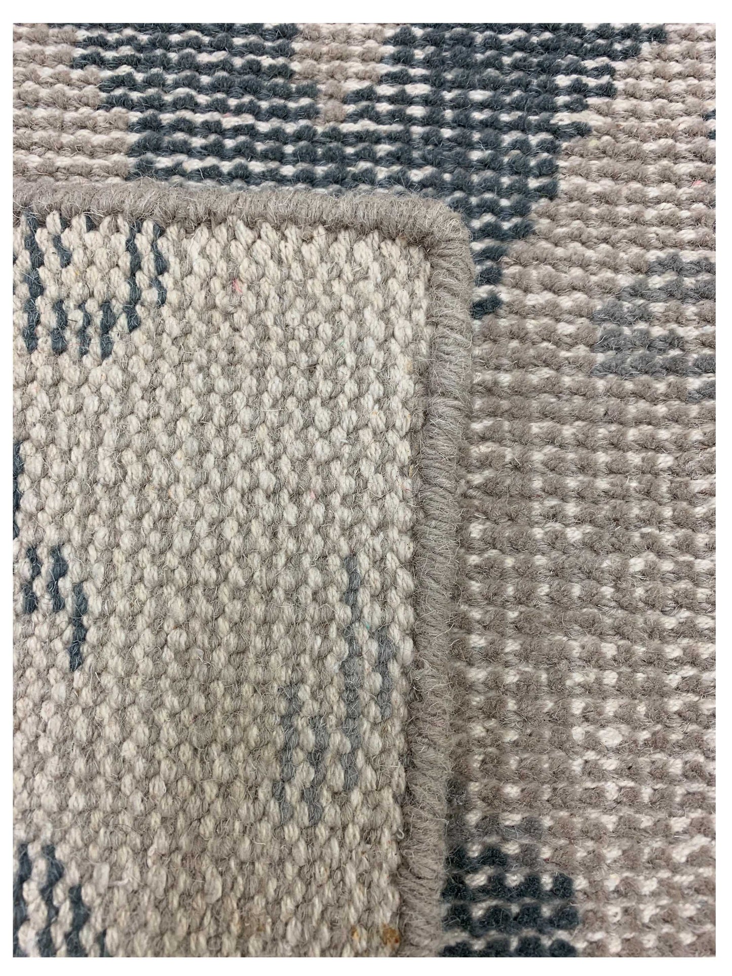 Artisan Viola  Multi  Transitional Knotted Rug