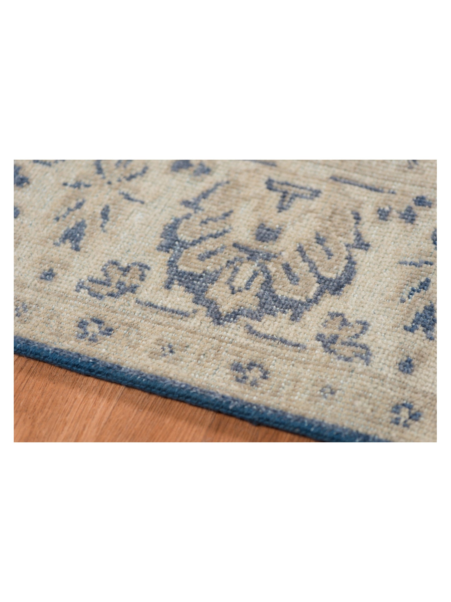 Limited ALBURY AL-551 STONE BLUE Traditional Knotted Rug
