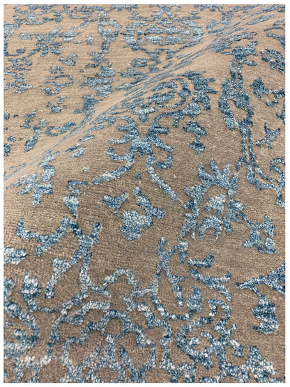 Artisan Elisabeth  Beige Blue Modern Knotted Rug