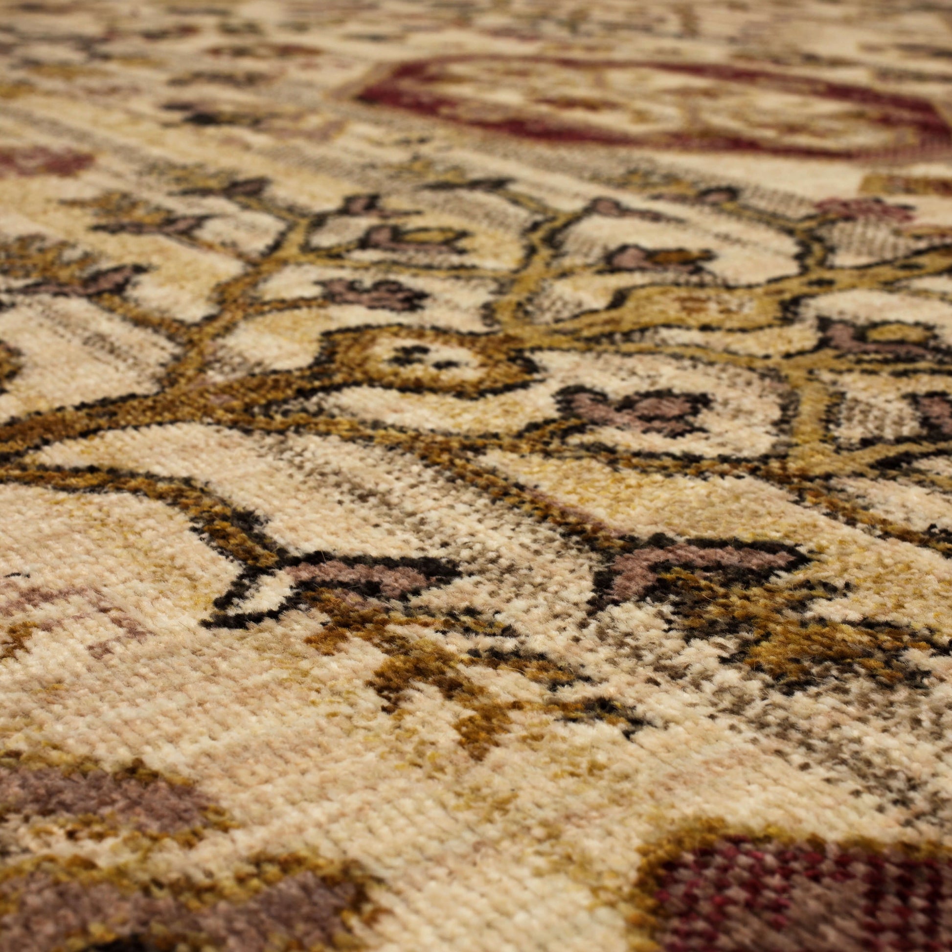 Karastan Bedouin 92603 Gold Traditional Machinemade Rug