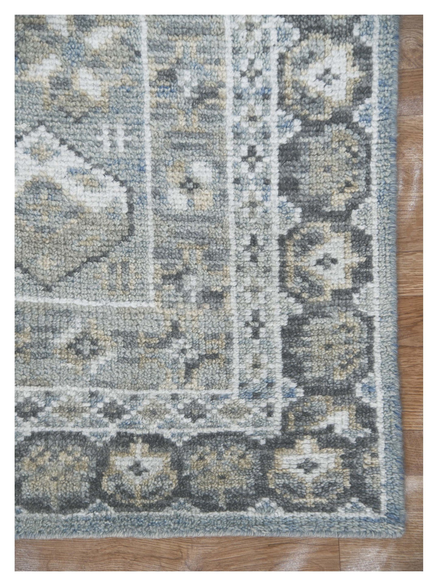 Limited DERBY DE-153 SKY BLUE Traditional Knotted Rug