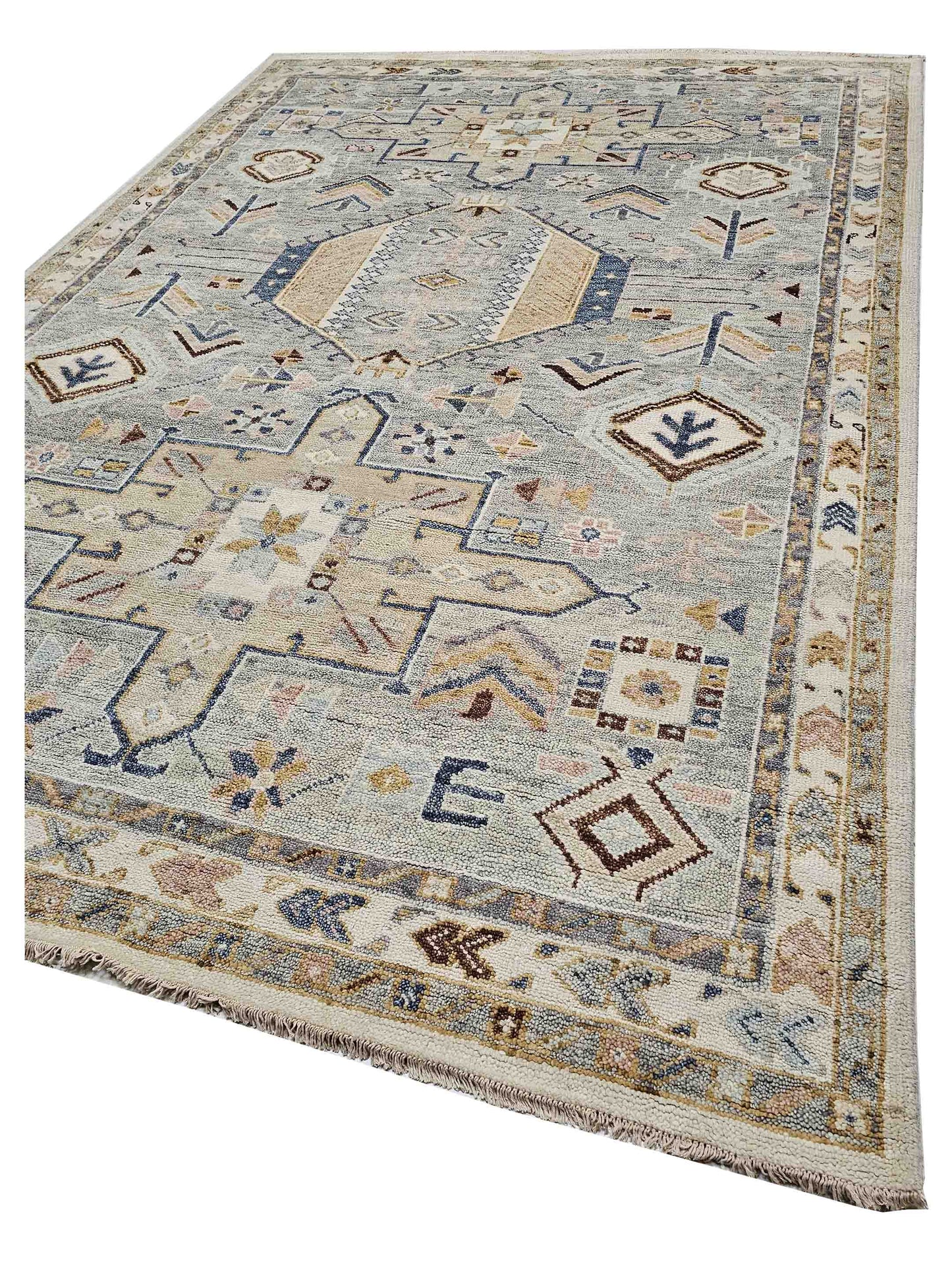 Artisan Felicity  Grey Peach Traditional Knotted Rug