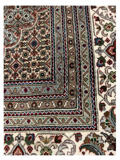 Artisan Michelle Black Ivory Traditional Knotted Rug - Rugs - Artisan - Atlanta Designer Rugs