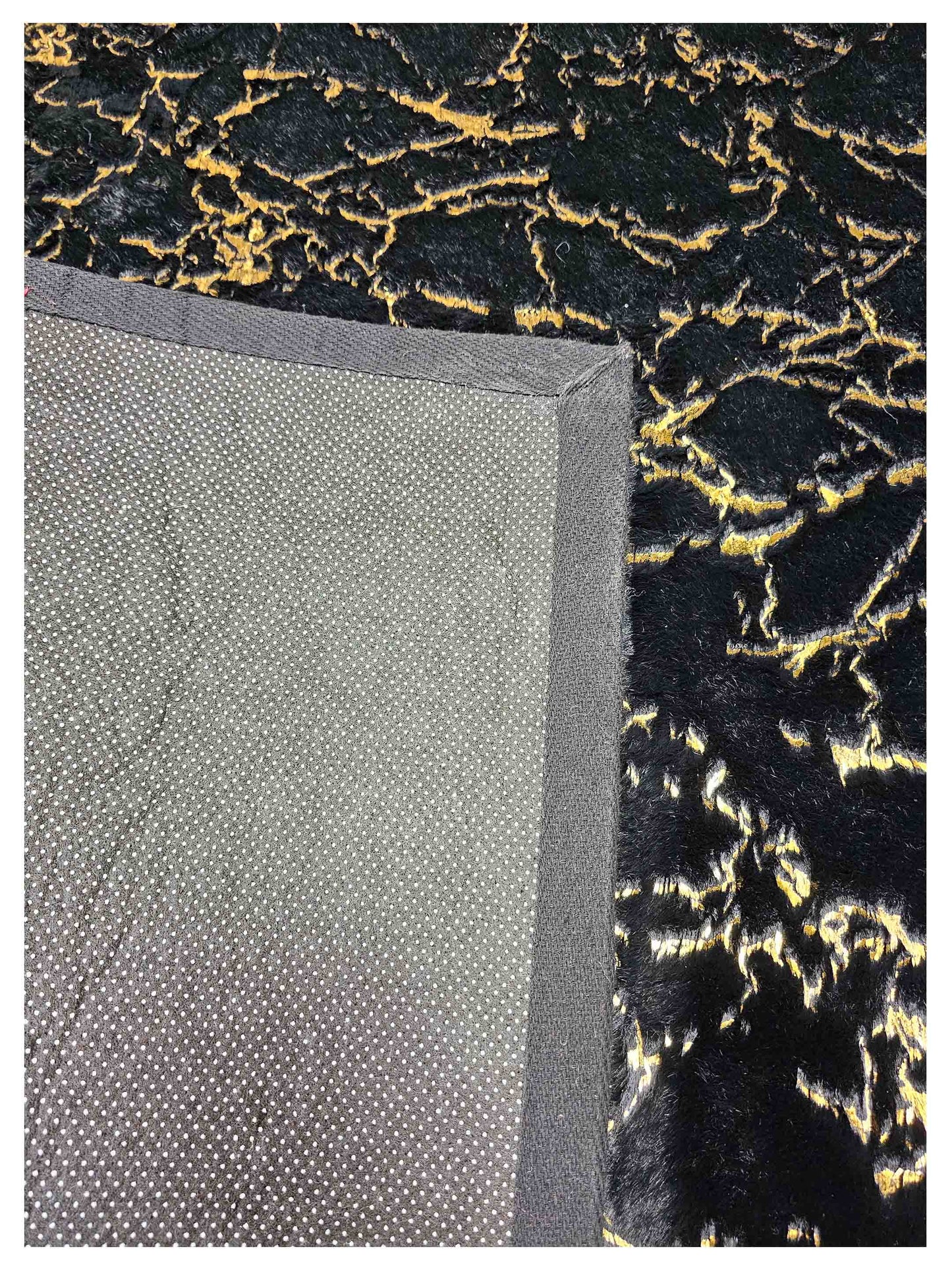 American Cover Design Fur Rabbit  Fur Foil Black Gold Modern Machinemade Rug