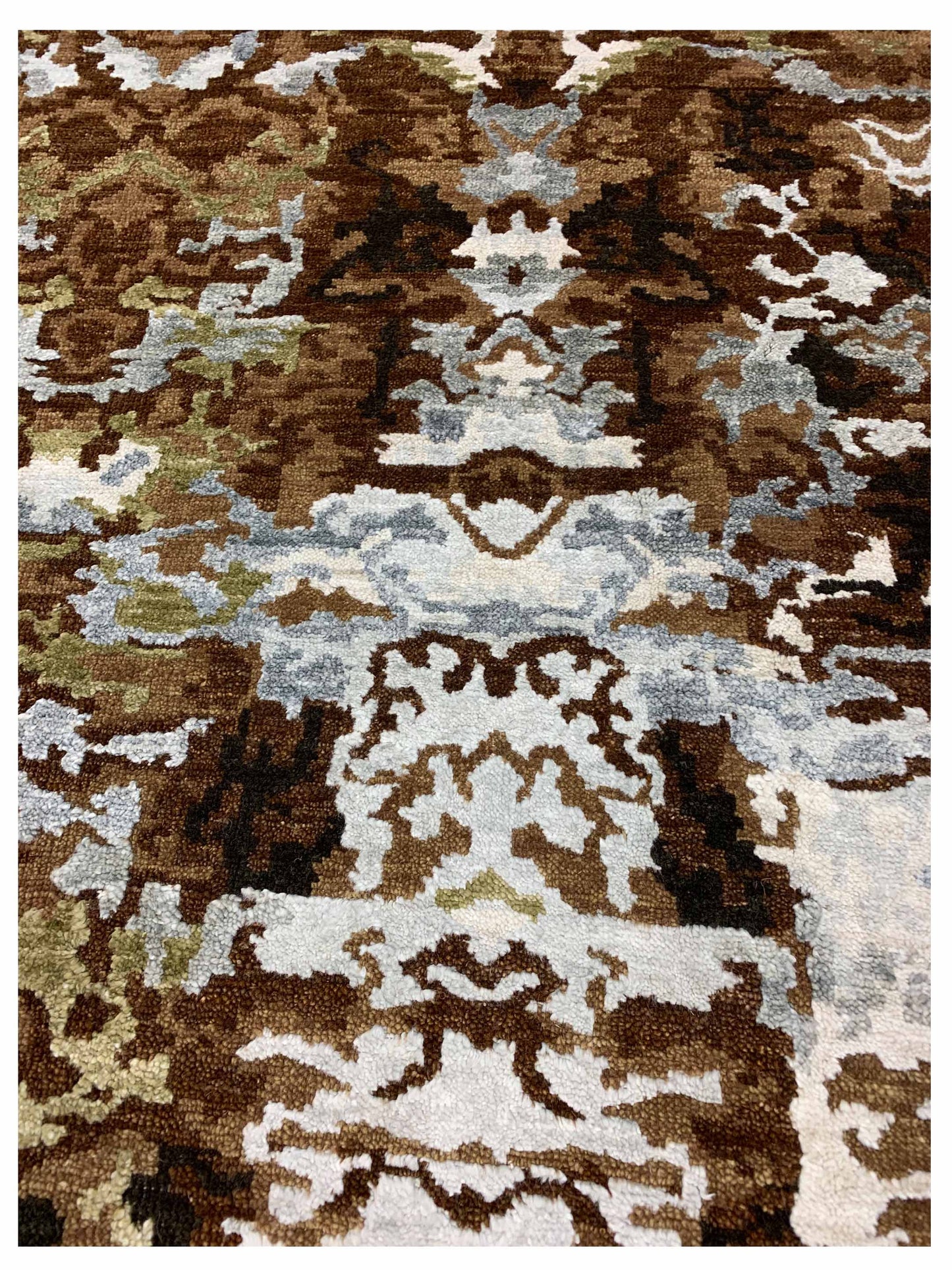 Artisan Abigail  Brown  Transitional Knotted Rug