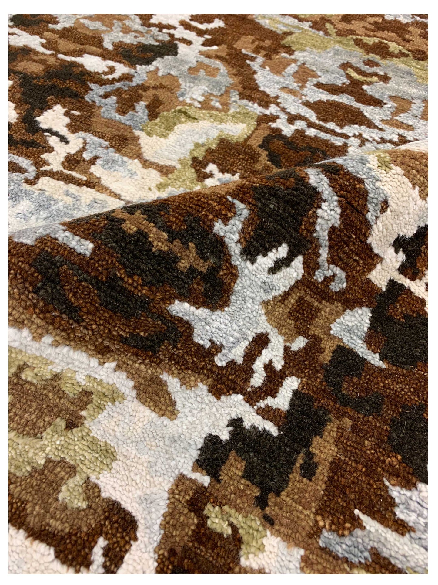 Artisan Abigail  Brown  Transitional Knotted Rug