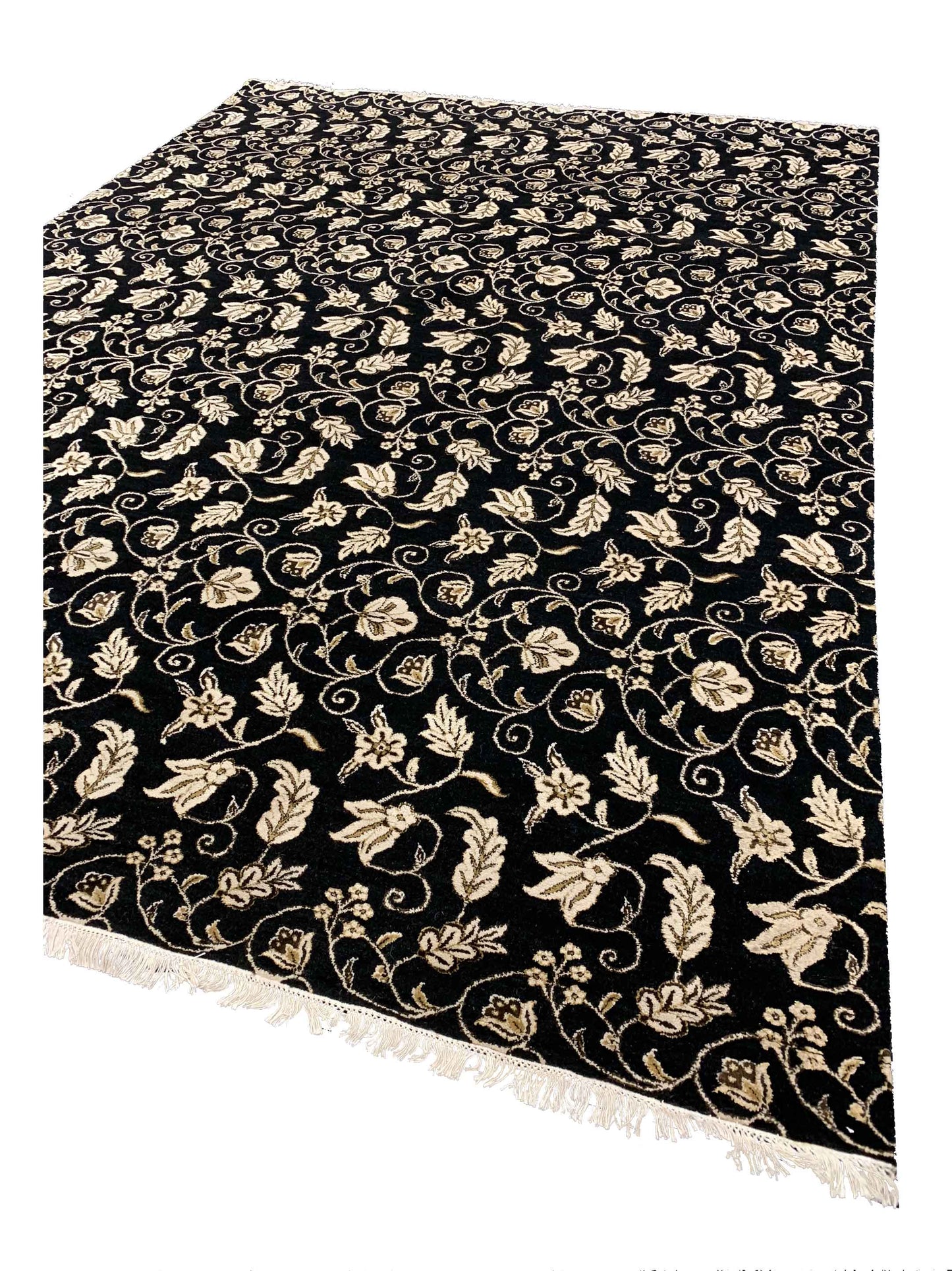 Artisan Winona  Black  Traditional Knotted Rug