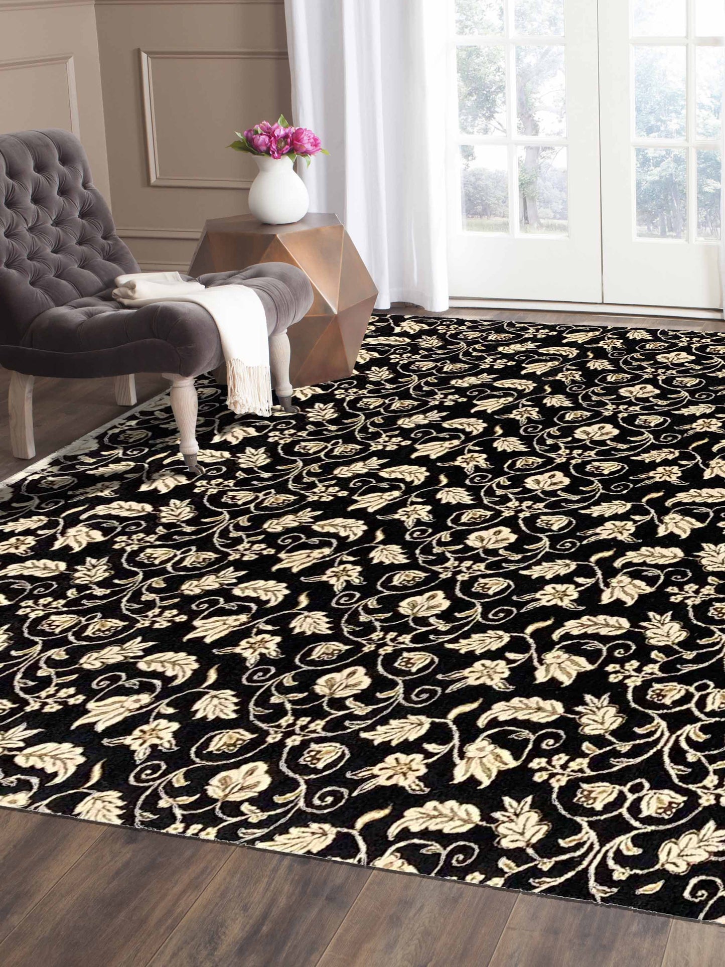 Artisan Winona  Black  Traditional Knotted Rug