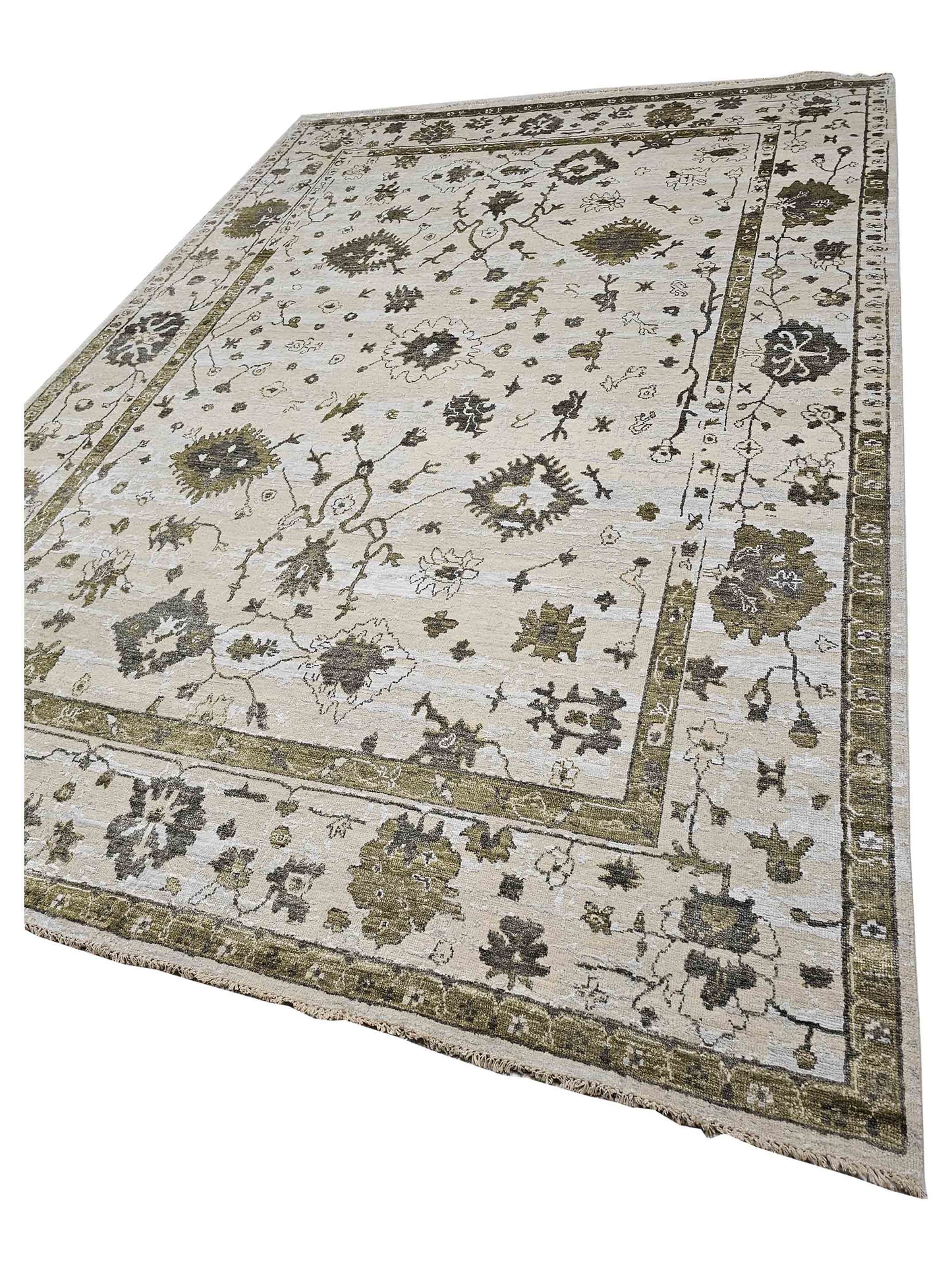 Artisan Elisabeth  Beige Lemon Traditional Knotted Rug