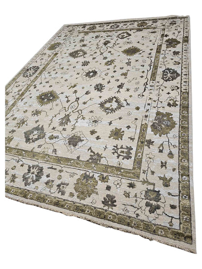 Artisan Elisabeth  Beige Lemon Traditional Knotted Rug