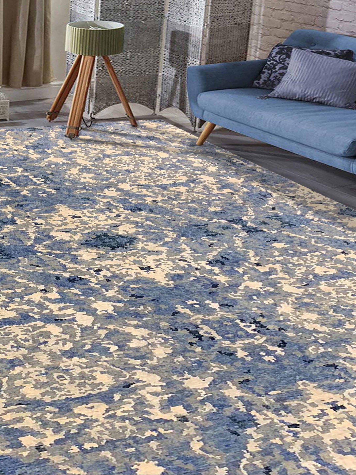 Artisan Mary  Silver Navy Blue Contemporary Knotted Rug