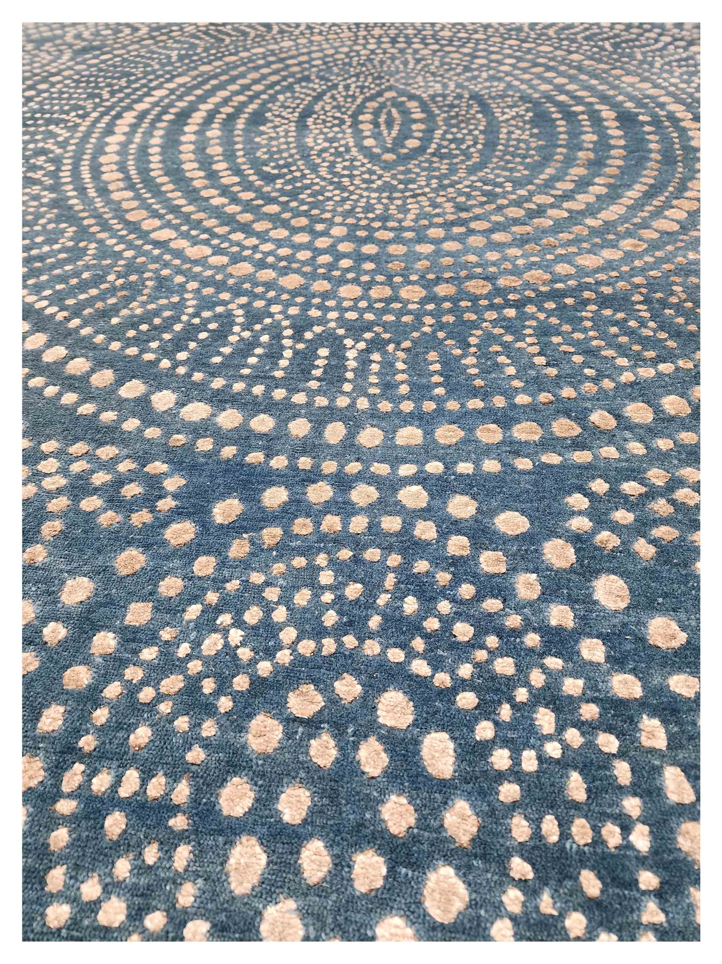 Artisan Mary  Blue  Contemporary Knotted Rug