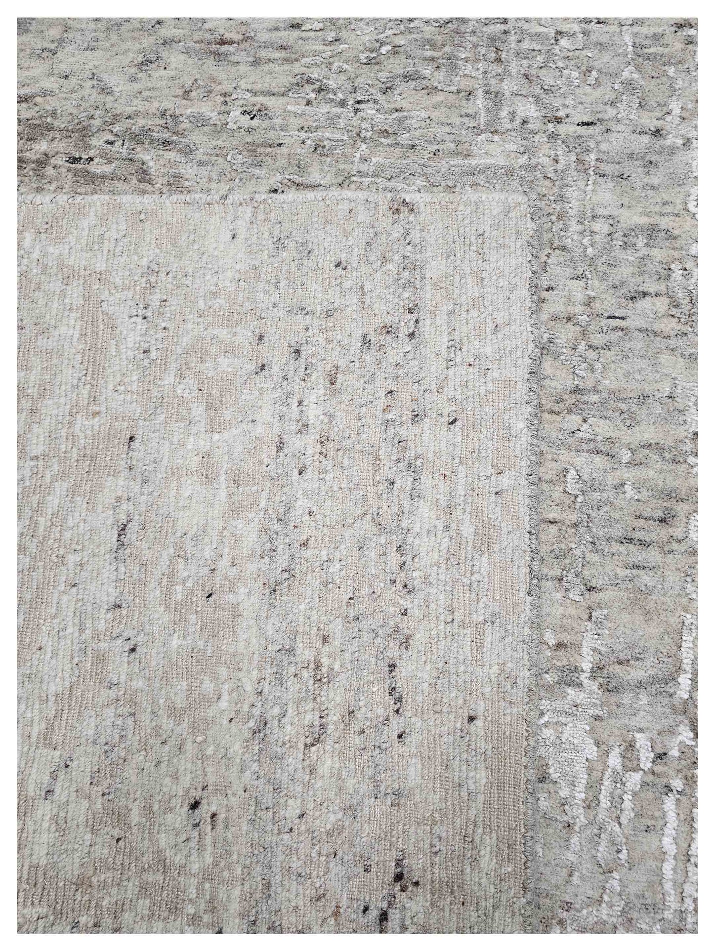 Artisan Mary Beige Contemporary Knotted Rug
