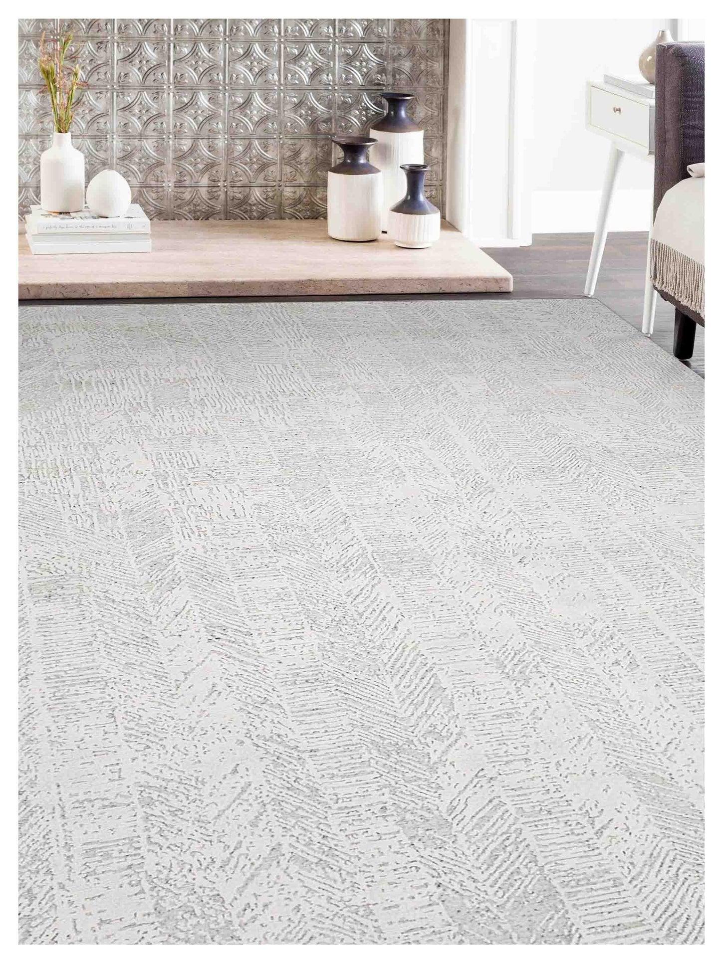 Artisan Mary  Ivory  Contemporary Knotted Rug