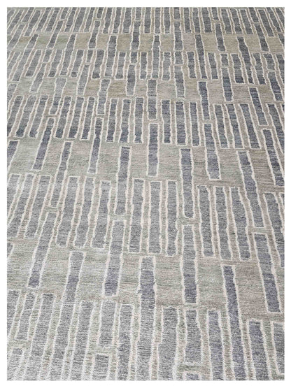 Artisan Mary  Sea Green  Contemporary Knotted Rug