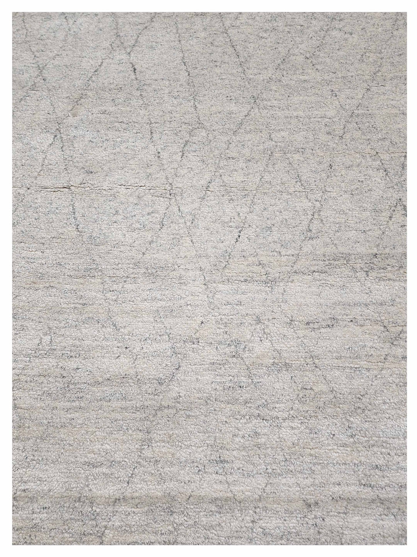 Artisan Marion  Ivory  Transitional Knotted Rug