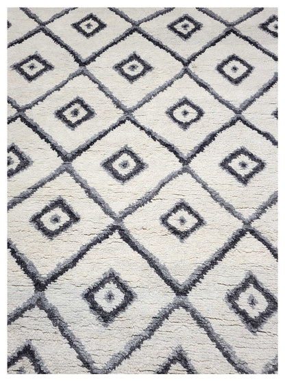 Artisan Marion  Ivory Grey Transitional Knotted Rug