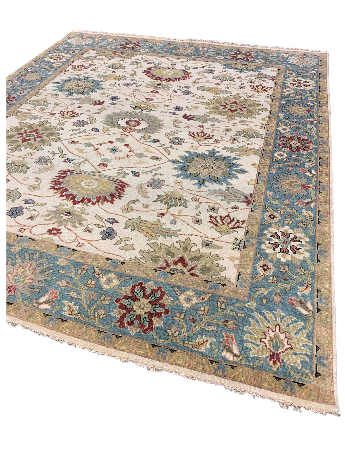 Artisan Cameron  Ivory Lt.Blue Traditional Knotted Rug