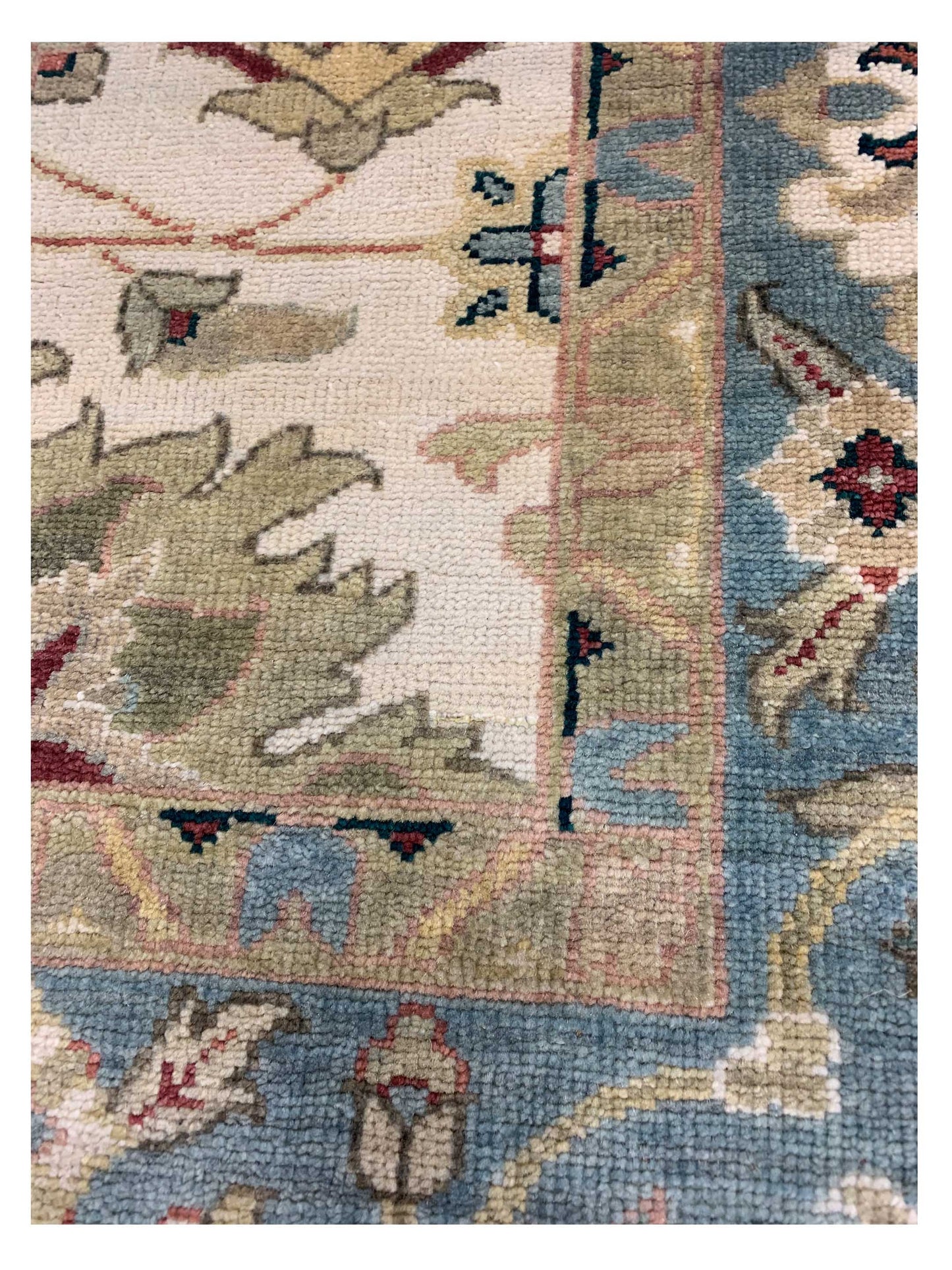 Artisan Cameron  Ivory Lt.Blue Traditional Knotted Rug