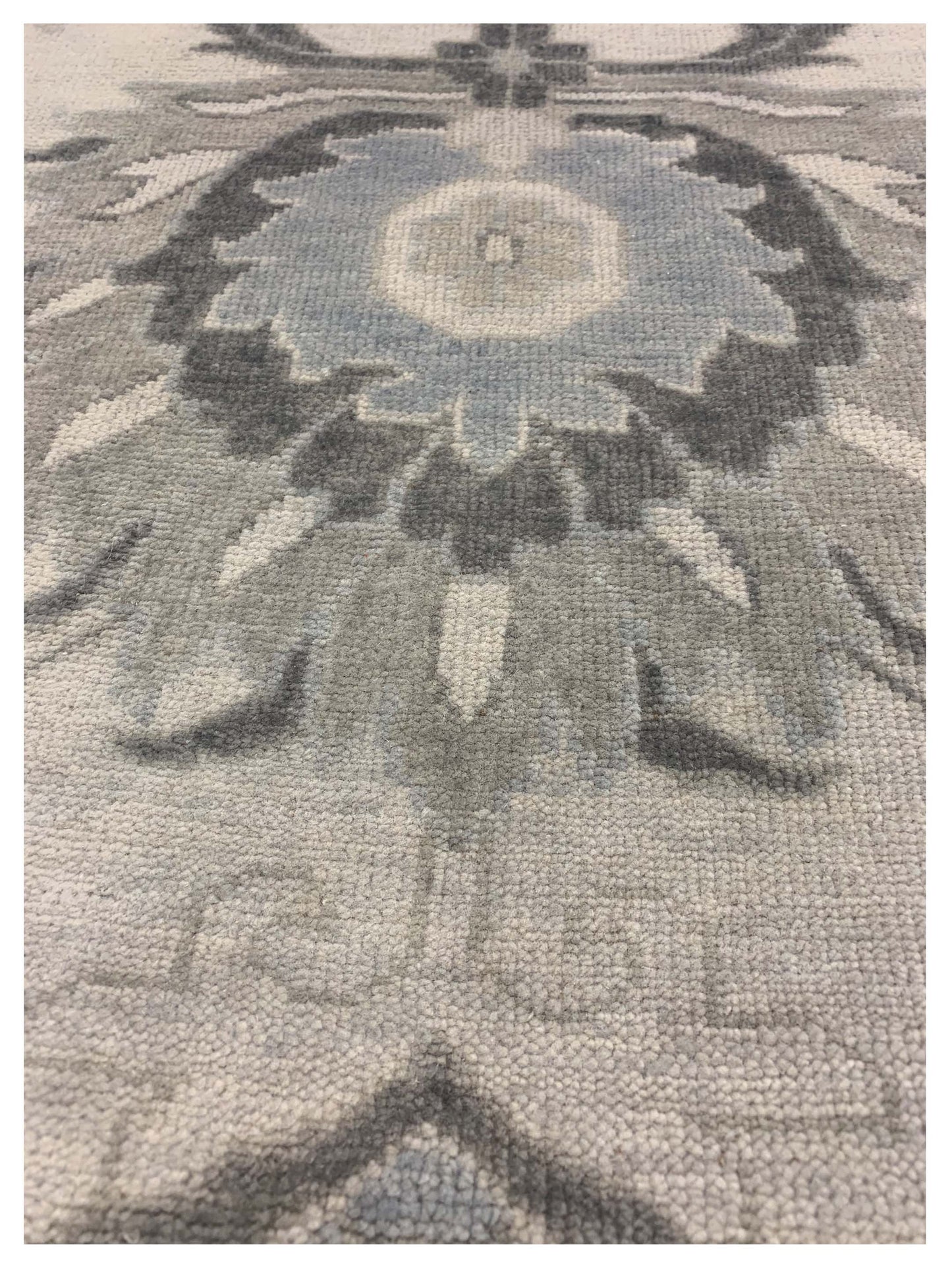 Artisan Cameron  Silver Grey Traditional Knotted Rug