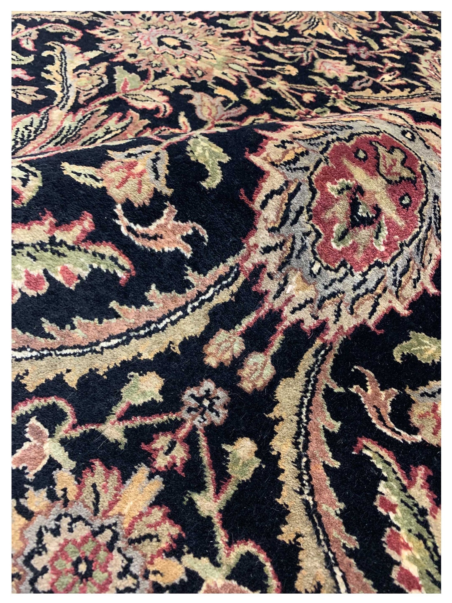 Artisan Michelle  Black Gold Traditional Knotted Rug
