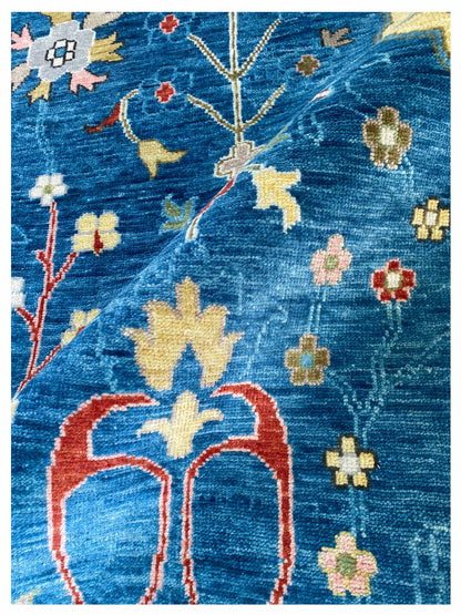 Artisan Cameron  Blue  Traditional Knotted Rug