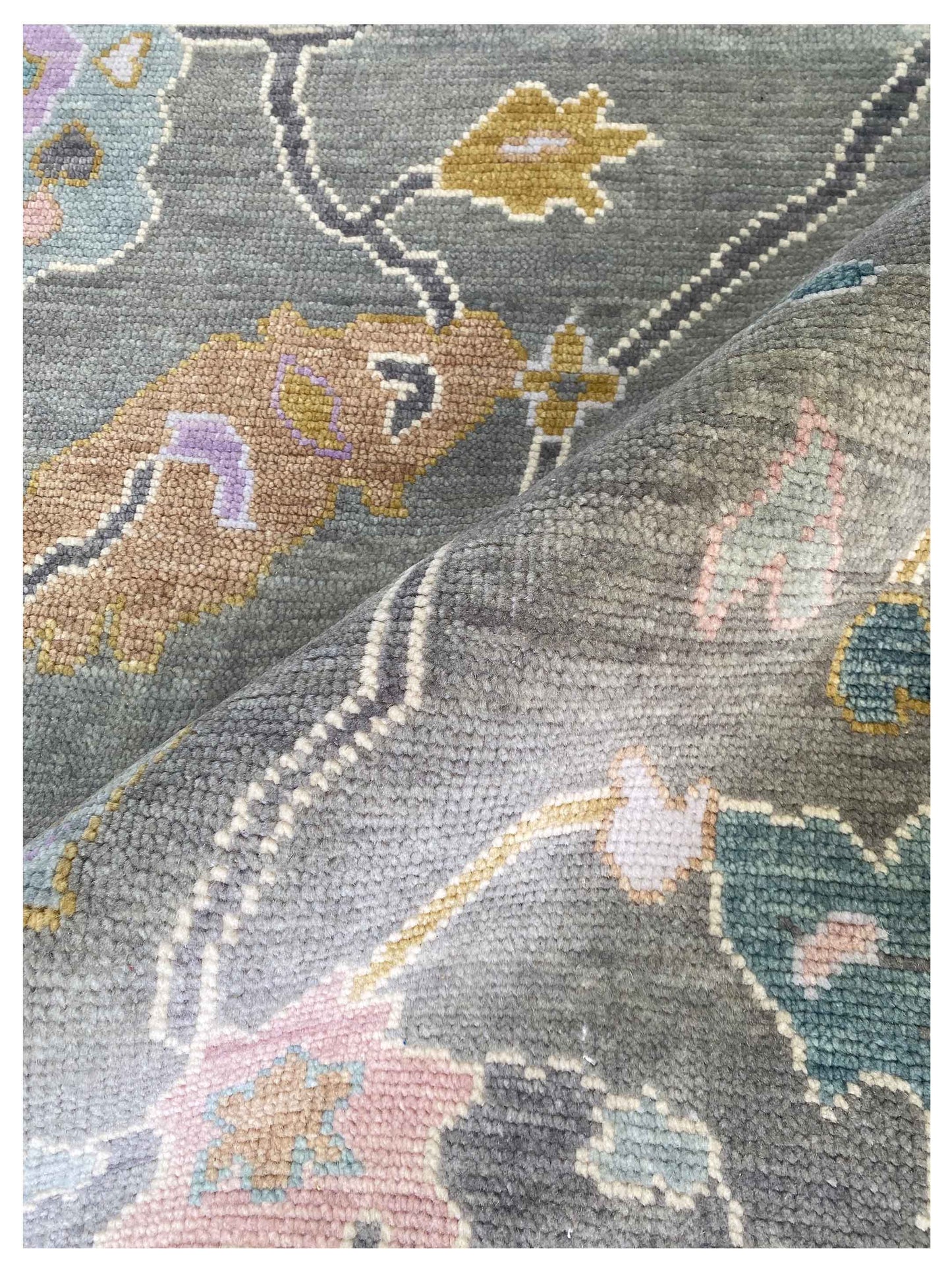 Artisan Blossom-2  Grey DK.Grey Traditional Knotted Rug